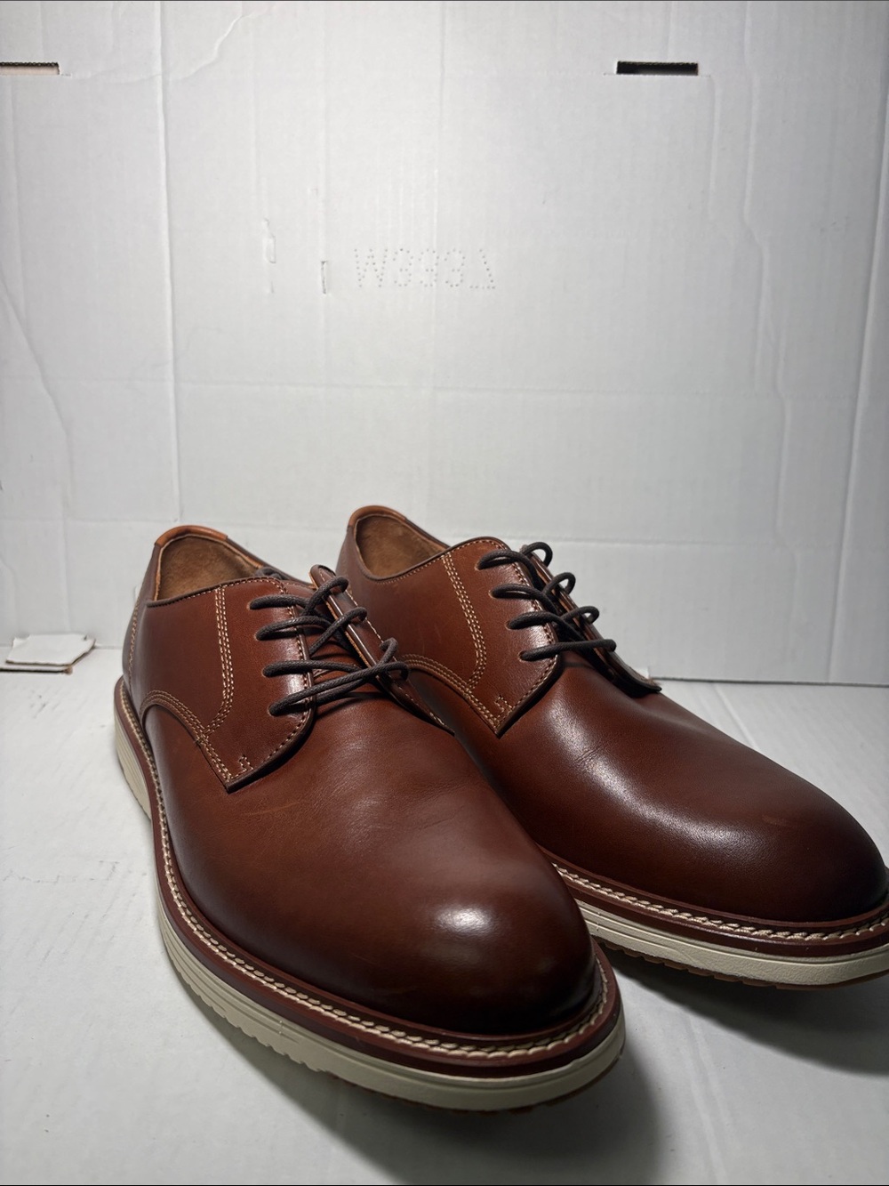 Johnston & Murphy Brown Leather Derby Shoes with Cream Sole Size 12